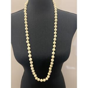 Monet vintage cream colored beaded necklace